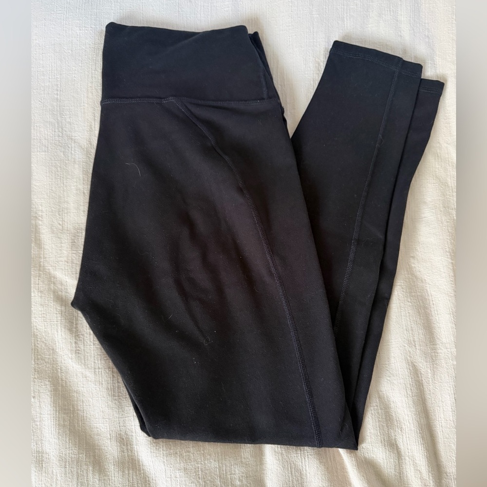 Fabletics Powerhold Women’s Classic Black Leggings